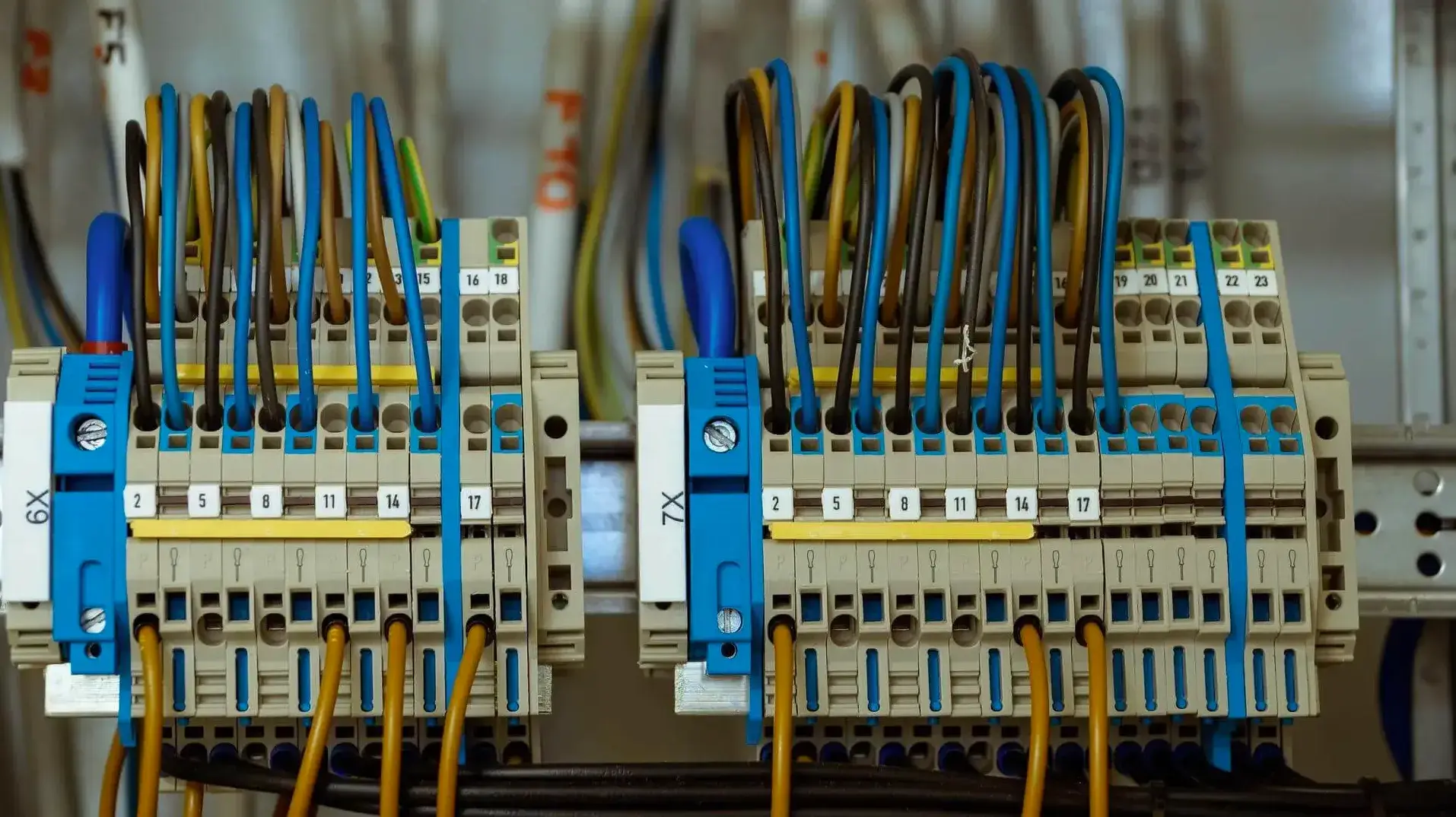 Surge protection installations Coulsdon in Coulsdon